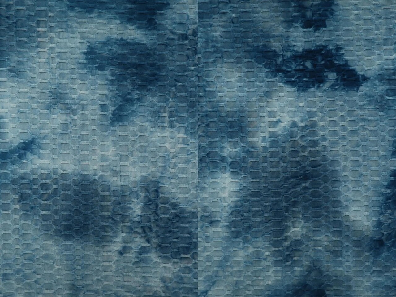 1 Yard Polyester Spandex Honeycomb Knit Real Tie Dye Fabric 58/60" Width